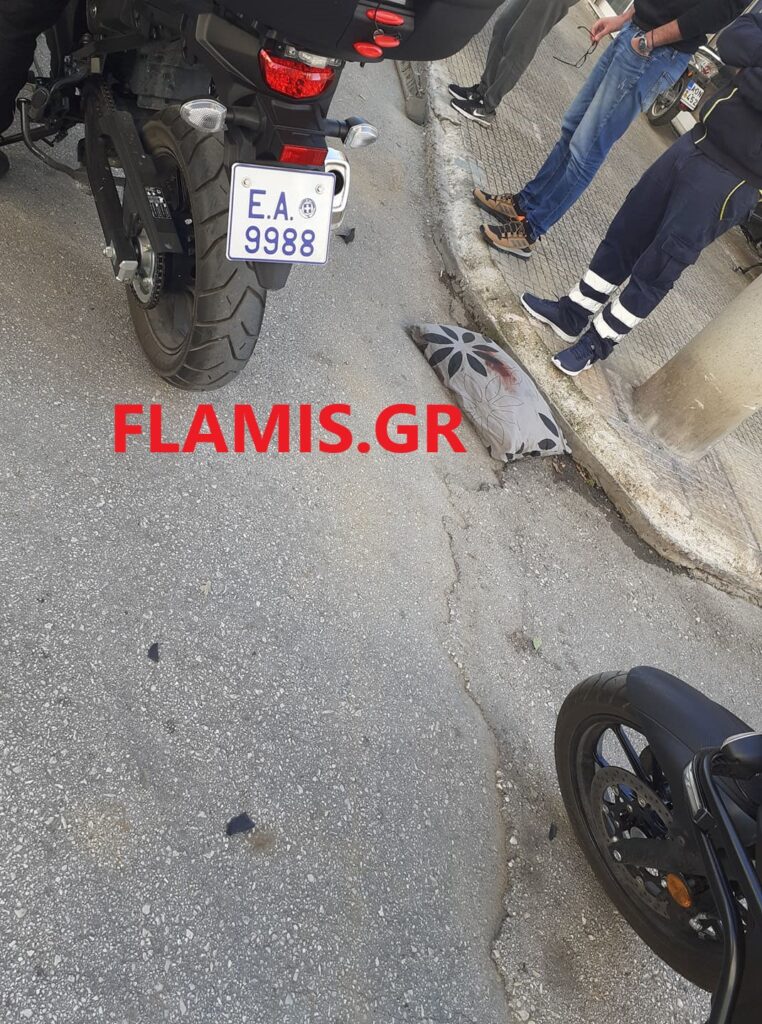 ΠΑΤΡΑ - ΤΩΡΑ: Τζιπ παρέσυρε δύο νεαρούς! Ο οδηγός εξαφανίσθηκε! ΦΩΤΟ