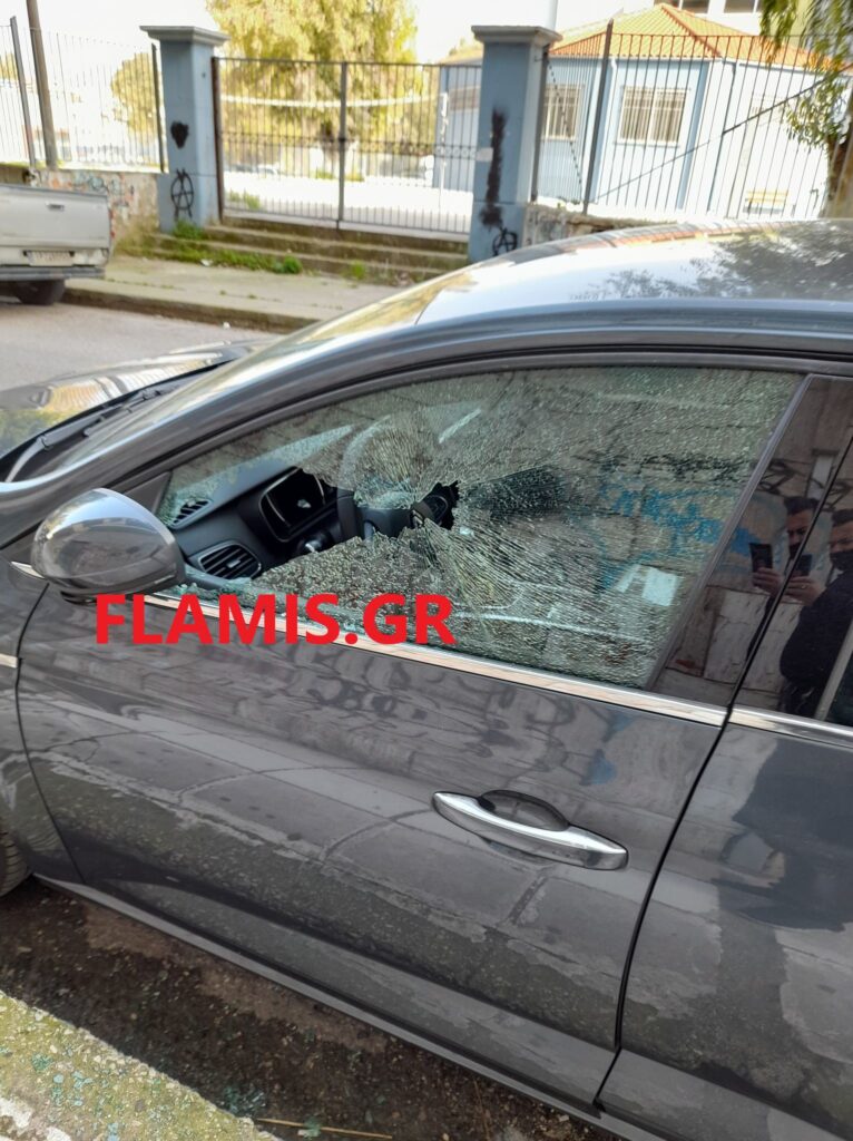 ΠΑΤΡΑ: Γυρνούσαν τη νύχτα... και έσπαγαν αυτοκίνητα - ΔΕΙΤΕ ΦΩΤΟ