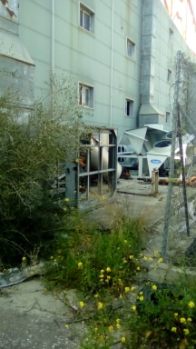 ΠΑΤΡΑ - ΦΩΤΟ: "Πλιάτσικο" στο Θέατρο! Δεν έχουν αφήσει ούτε καλώδιο