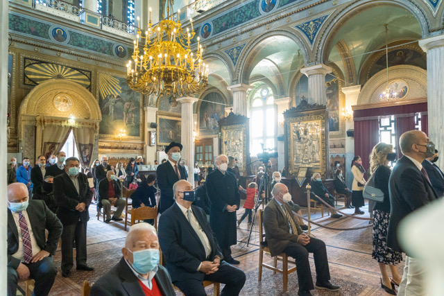 ΔΕΙΤΕ ΠΟΛΛΕΣ ΦΩΤΟ: ΠΑΤΡΑ: Τίμησαν τον Γρηγόριο τον Ε'