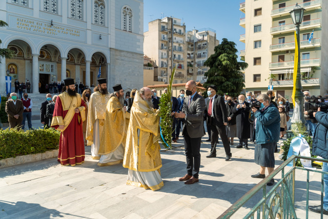 ΔΕΙΤΕ ΠΟΛΛΕΣ ΦΩΤΟ: ΠΑΤΡΑ: Τίμησαν τον Γρηγόριο τον Ε'