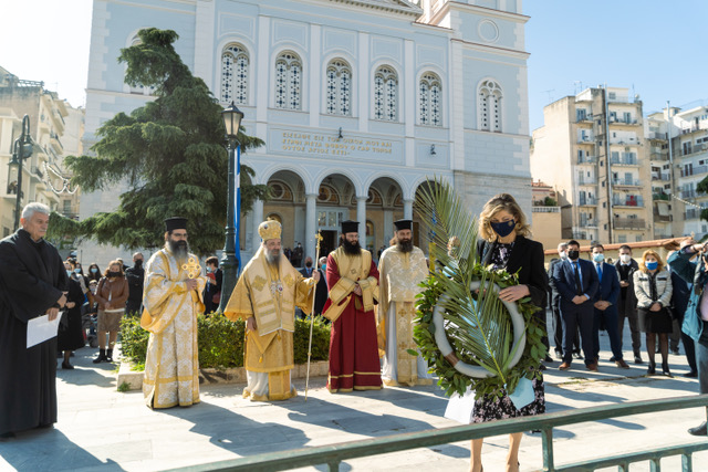 ΔΕΙΤΕ ΠΟΛΛΕΣ ΦΩΤΟ: ΠΑΤΡΑ: Τίμησαν τον Γρηγόριο τον Ε'