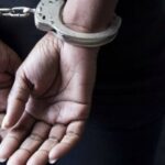 Πάτρα: Κουβαλούσε κάθειρξη 8 ετών, αλλά κυκλοφορούσε ελεύθερη!