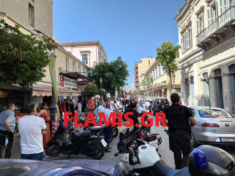 ΠΑΤΡΑ - ΤΩΡΑ: Φωτιά στο Δημαρχείο - ΦΩΤΟ - Eκκενώθηκε το κτίριο