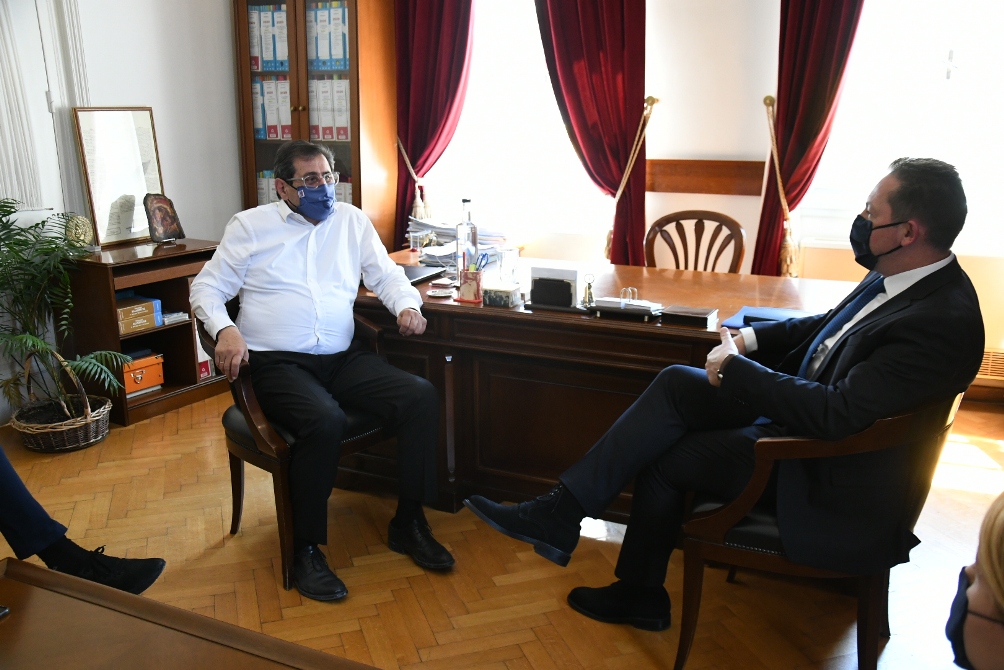 ΠΑΤΡΑ: Τον Στέλιο Πέτσα συνάντησε ο Δήμαρχος - ΦΩΤΟ