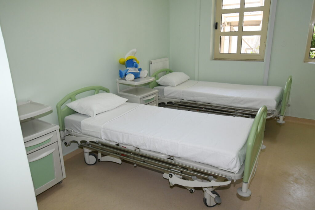 ΠΑΤΡΑ - ΔΕΙΤΕ ΠΟΛΛΕΣ ΦΩΤΟ: Η Πάτρα απέκτησε παιδοψυχιατρική στο Καραμανδάνειο