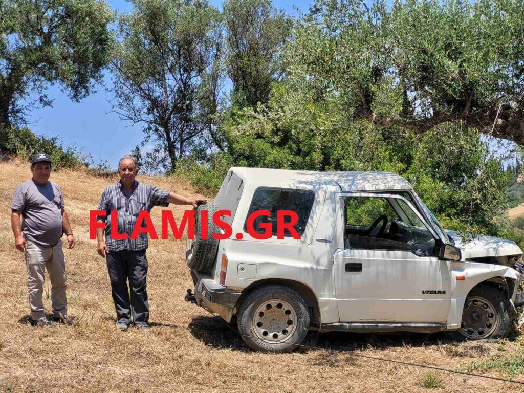 ΦΩΤΟ: Τυχερός οδηγός τζιπ! Επεσε πάνω σε ελιά σε ερημική τοποθεσία και τον έσωσαν δύο γνωστοί Πατρινοί! Περνούσαν τυχαία από δύσβατο σημείο!