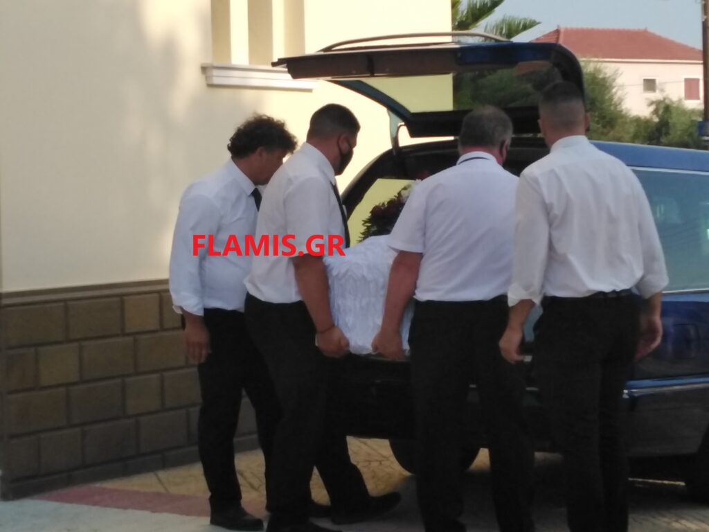 ΠΑΤΡΑ: Θρήνος για τον 29χρονο που έπεσε σε γκρεμό και σκοτώθηκε! Εγινε το απόγευμα η κηδεία του - ΦΩΤΟ ΑΠΟ ΤΗ ΝΕΚΡΩΣΙΜΗ ΑΚΟΛΟΥΘΙΑ