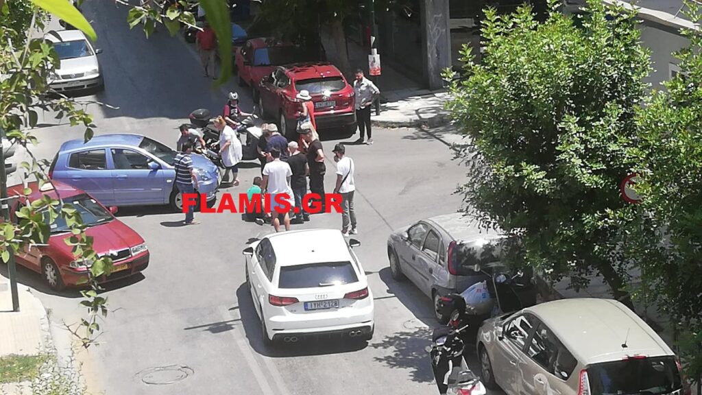 ΠΑΤΡΑ - ΤΩΡΑ : Κι άλλο τροχαίο στη διασταύρωση καρμανιόλα - Ένας τραυματίας