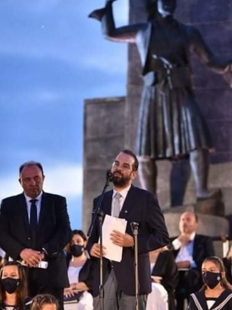 ΚΑΛΑΒΡΥΤΑ: Ο «Ύμνος Εις Την Ελευθερίαν» στον τόπο που ξεκίνησαν όλα (ΒΙΝΤΕΟ-ΦΩΤΟ) ΚΑΛΑΒΡΥΤΑ: Ο «Ύμνος Εις Την Ελευθερίαν» στον τόπο που ξεκίνησαν όλα (ΒΙΝΤΕΟ-ΦΩΤΟ)