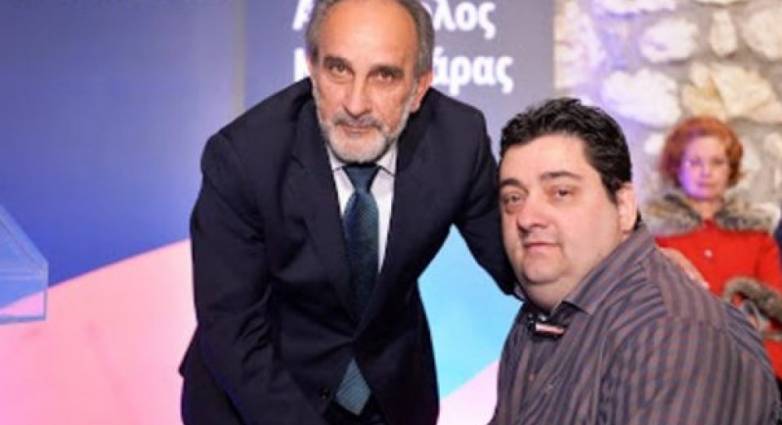 Σε σοκ ο Αντώνης Χαροκόπος - Οδηγούσε το όχημα που συγκρούστηκε με άλλο στην Κανελλοπούλου - ΦΩΤΟ