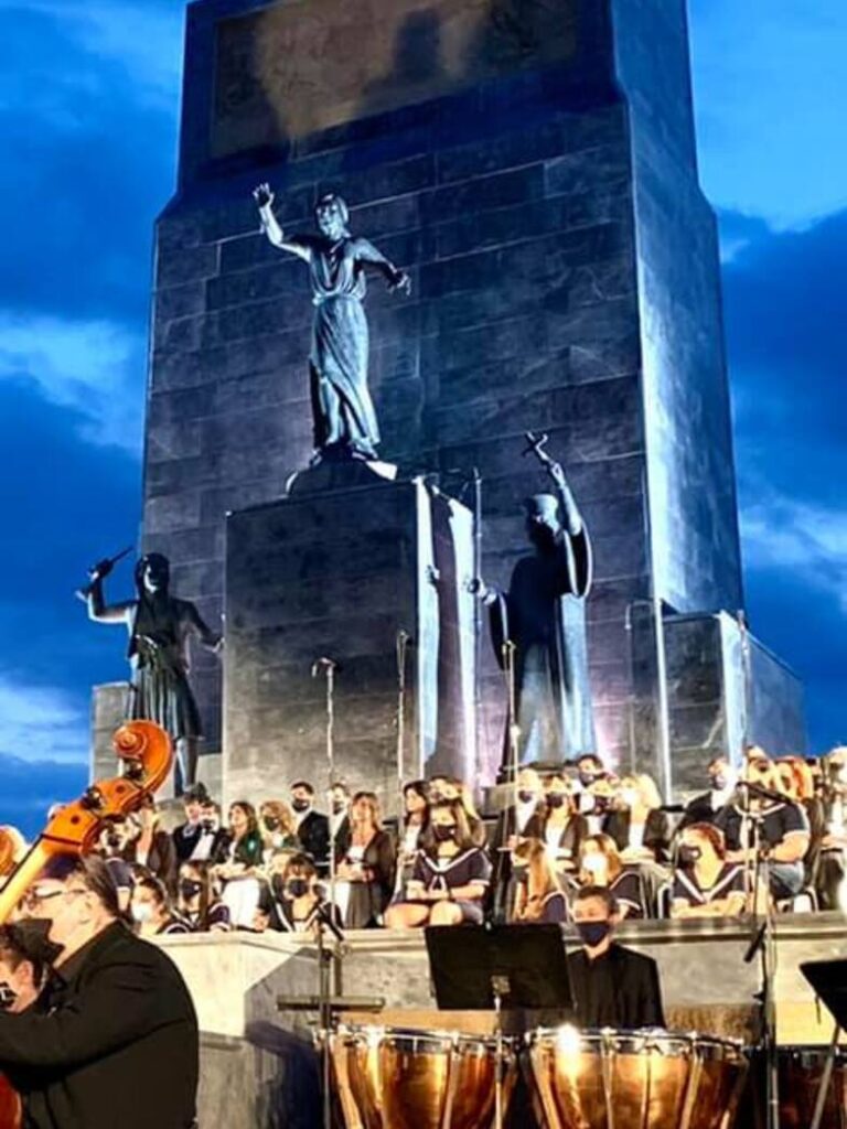 ΚΑΛΑΒΡΥΤΑ: Ο «Ύμνος Εις Την Ελευθερίαν» στον τόπο που ξεκίνησαν όλα (ΒΙΝΤΕΟ-ΦΩΤΟ) ΚΑΛΑΒΡΥΤΑ: Ο «Ύμνος Εις Την Ελευθερίαν» στον τόπο που ξεκίνησαν όλα (ΒΙΝΤΕΟ-ΦΩΤΟ)
