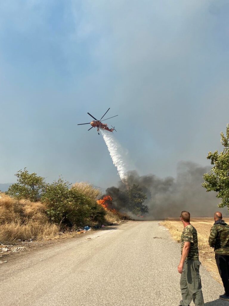 Ο ΔΗΜΑΡΧΟΣ ΑΙΓΙΑΛΕΙΑΣ ΔΗΜΗΤΡΗΣ ΚΑΛΟΓΕΡΟΠΟΥΛΟΣ ΓΙΑ ΤΗΝ ΦΩΤΙΑ ΣΕ ΖΗΡΙΑ - ΛΑΜΠΙΡΙ - ΜΠΟΥΚΑ - ΚΑΜΑΡΕΣ - ΛΟΓΓΟ