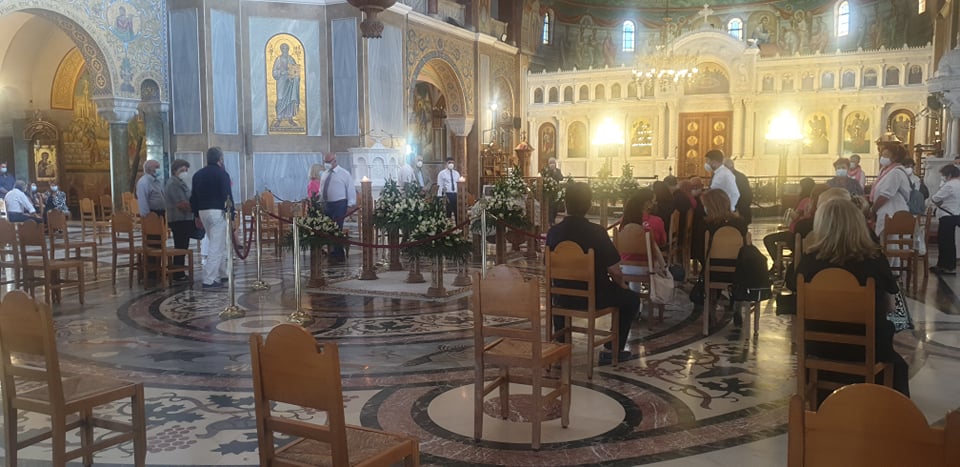 ΔΕΙΤΕ ΦΩΤΟ. Το τελευταίο αντίο στη Λιολιώ