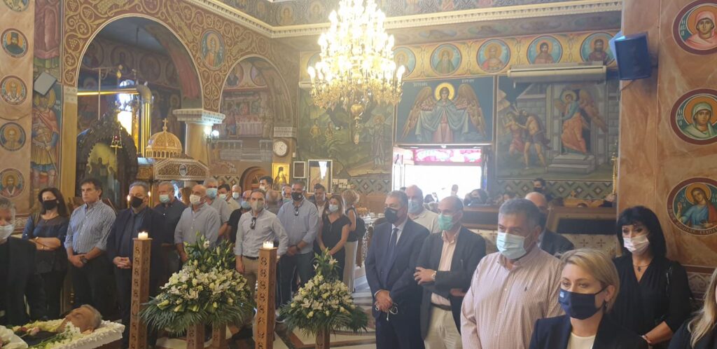 ΠΑΤΡΑ: Θρήνος στην κηδεία του Δημήτρη Γραμματίκα - ΦΩΤΟ