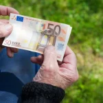 Αναδρομικά: Ποιοι δικαιούχοι πληρώνονται στο τέλος Οκτωβρίου