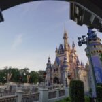 Γιατί μια βόλτα στη Disney World είναι «εφιάλτης» για την τσέπη του γονέα