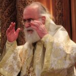 Υπάρχουν και αυτοί οι Ιεράρχες - Μητροπολίτης Ξάνθης: «Να ακούτε τους γιατρούς - Ιερείς πήραν ανθρώπους στο λαιμό τους»