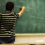 Το ΚΚΕ Αχαΐας καταγγέλλει απολύσεις εκπαιδευτικών από φροντιστήριο