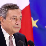 Στο τραπέζι του Ντράγκι το «πάσο εμβολιασμένου δυο ταχυτήτων»