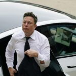 Elon Musk: Έχασε 50 δισ. σε δύο ημέρες – Έχει χρέη ο πλουσιότερος άνθρωπος της γης;