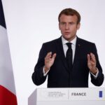 Εμανουέλ Μακρόν: Γιατί άλλαξε το χρώμα στη γαλλική σημαία