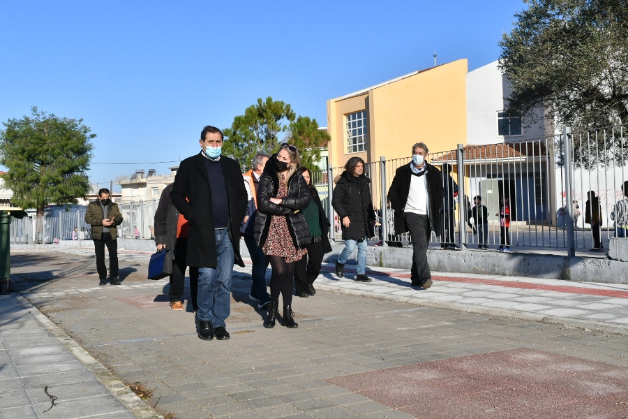 ΠΑΤΡΑ - ΦΩΤΟ: Ο Κώστας Πελετίδης στα έργα στο Νότιο Διαμέρισμα