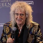 Brian May: Ο κιθαρίστας των Queen εκλιπαρεί τον κόσμο να εμβολιαστεί για τον κορωνοϊό