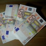 Επίδομα 250 ευρώ: Κατατέθηκε η τροπολογία – Όλοι οι δικαιούχοι