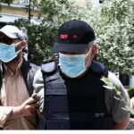 Διακοπή της δίκης του «ψευτογιατρού» – Τι φώναξε όταν έφτασε στην αίθουσα