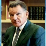 Ψευτογιατρός – Κούγιας: Θα δω τη δικογραφία και θα αποφασίσω αν θα τον αναλάβω