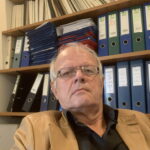 ΑΚΗΣ ΤΣΕΛΕΝΤΗΣ: Δήλωση με εκατοντάδες σχόλια για την κηδεία του τέως βασιλιά Κωνσταντίνου