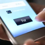 Συναλλαγές e-banking: Αποζημίωση στα θύματα ηλεκτρονικής απάτης θα δίνουν οι τράπεζες