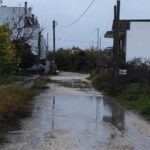 ΠΑΤΡΑ: Ιτιές: Καταγγελία για δρόμο - "πισίνα" (ΦΩΤΟ)
