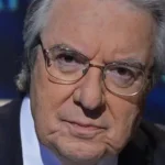 «Θεοφάνια» ή «Θεοφάνεια»; Ο Γιώργος Μπαμπινιώτης δίνει την απάντηση