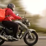 Ντελιβεράς βρέθηκε στο νοσοκομείο μετά από επίθεση σκύλου – Πάλευε να ξεφύγει