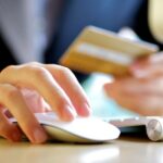 Πρωταθλητές στις online αγορές από το εξωτερικό οι Ελληνες καταναλωτές