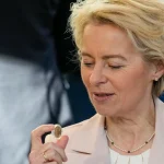 Mεγάλες αυξήσεις μισθού στις Βρυξέλλες: Πάνω από 1.000 ευρώ την ημέρα παίρνει η Φον ντερ Λάιεν