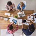 Νέα έρευνα αποκαλύπτει: Γιατί όλες οι εταιρείες πρέπει να υιοθετήσουν την τετραήμερη εργασία