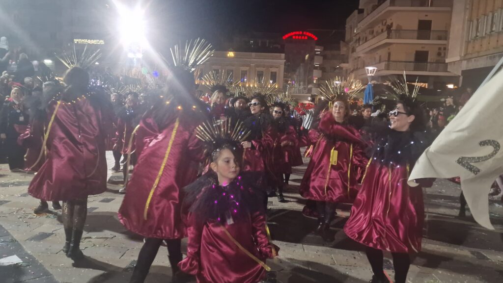 ΔΕΙΤΕ ΠΕΡΙΠΟΥ 200 ΦΩΤΟ: ΟΤΙ ΕΓΙΝΕ ΣΤΗΝ ΜΕΓΑΛΗ ΝΥΧΤΕΡΙΝΗ ΠΑΡΕΛΑΣΗ