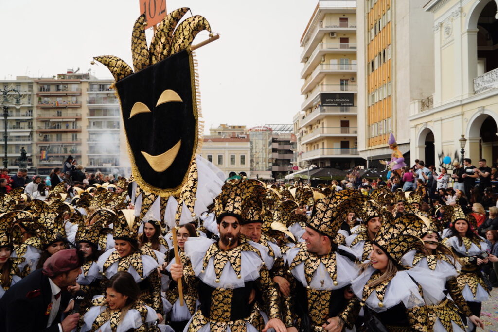 ΠΑΤΡΑ: ΔΕΙΤΕ δεκάδες νέες φωτο από την μεγάλη παρέλαση! Ξεπέρασε κάθε προηγούμενο η παλλαϊκή γιορτή