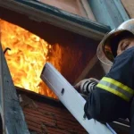 Πυρκαγιά σε σπίτι – Ανασύρθηκε απανθρακωμένας άνδρας