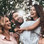 Μελέτη 85 ετών του Χάρβαρντ βρήκε τι μας κάνει ευτυχισμένους στη ζωή – Δείτε αν το έχετε