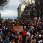 Πορτογαλία: Ιλιγγιώδης αύξηση του κόστους ζωής – Χιλιάδες διαδήλωσαν στη Λισαβόνα