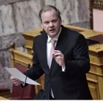 Τέμπη: Επικοινωνία Κώστα Καραμανλή με Τασούλα – Τέθηκε στην διάθεση της Επιτροπής Θεσμών και Διαφάνειας