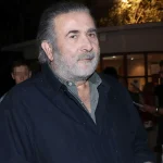 Λάκης Λαζόπουλος για Τέμπη: «Κύριε Πορτοσάλτε θα πηγαίνατε σε μάνα που έχασε το παιδί να πείτε…»
