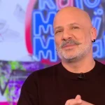 Νίκος Μουτσινάς: Έχει γίνει παρεξήγηση, δεν με διώχνουν από τον ΣΚΑΪ