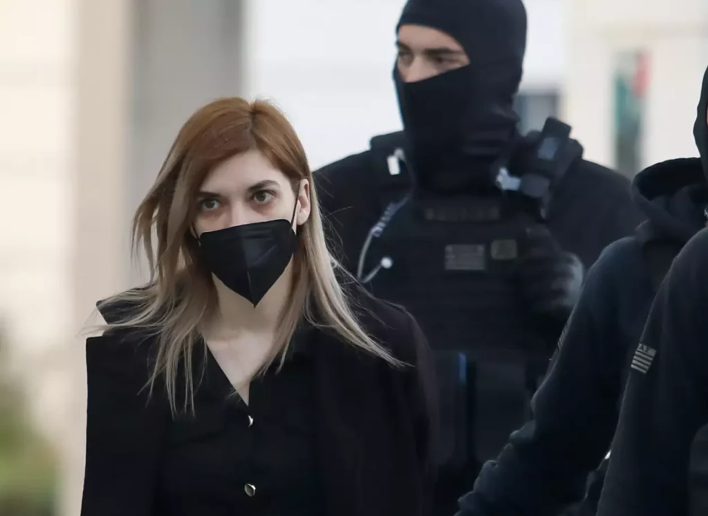 ΚΑΤΑΠΕΛΤΗΣ ΕΙΣΑΓΓΕΛΕΑΣ: Να παραπεμφθεί η Πισπιρίγκου για Μαλένα και Ιριδα