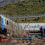 Σύγκρουση τρένων στη Λάρισα: Ο 20χρονος που επέζησε από το δεύτερο βαγόνι δίνει ακόμα μάχη για τη ζωή του
