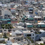 «Φωτοβολταϊκά στις στέγες»: Πότε έρχεται η επιδότηση για αγρότες και ευάλωτα νοικοκυριά